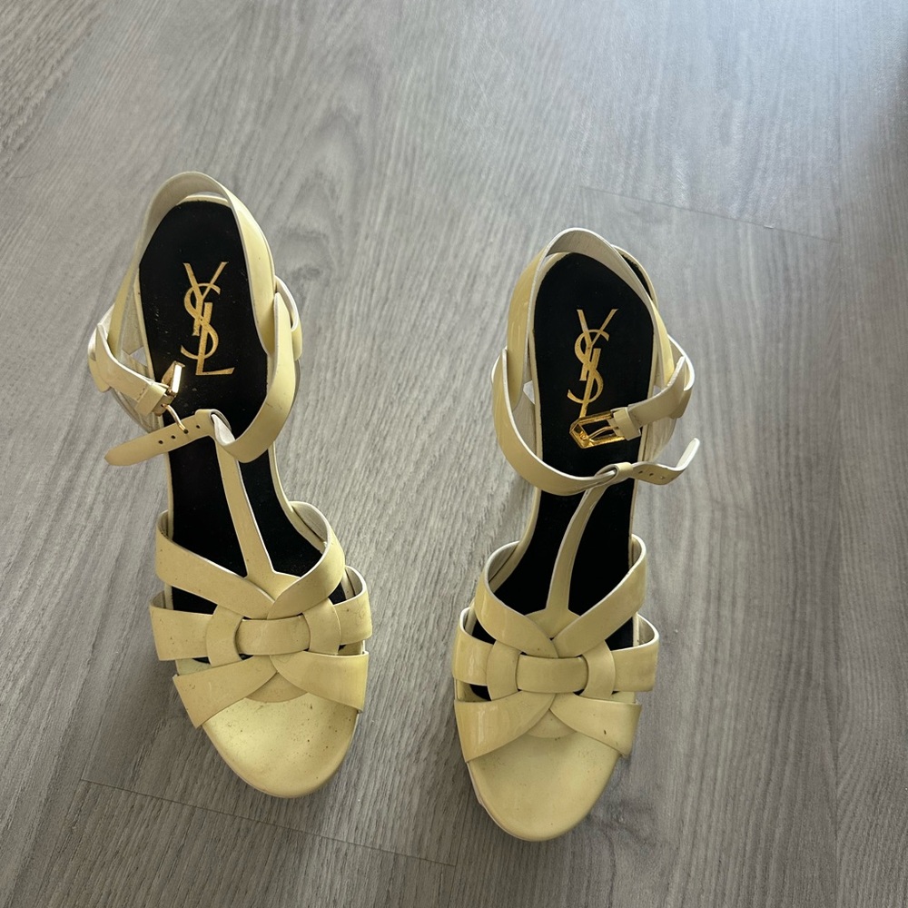 Yves Saint Laurent Women's Cream Sandals